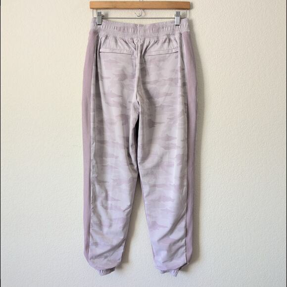 Athleta Brooklyn Ankle Pants Lined in Camo Lux Shasta Jogger Purple Size 6 - Picture 11 of 12